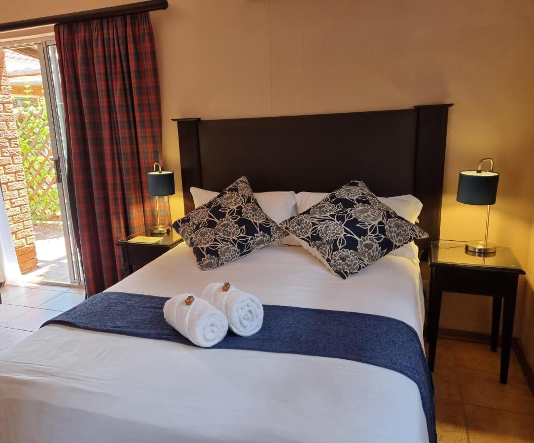 Camelia Guest House Bloemfontein Ngoại thất bức ảnh