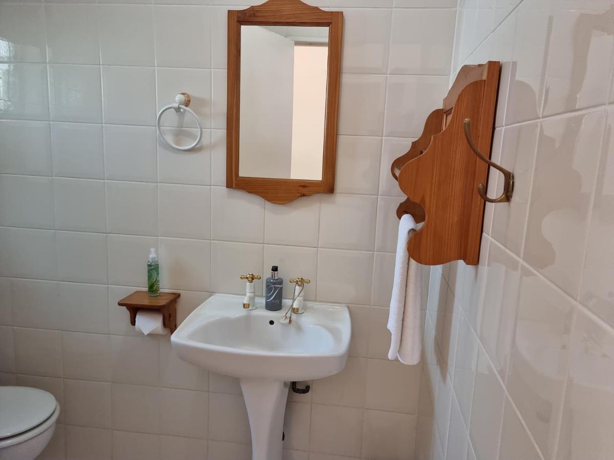 Camelia Guest House Bloemfontein Ngoại thất bức ảnh