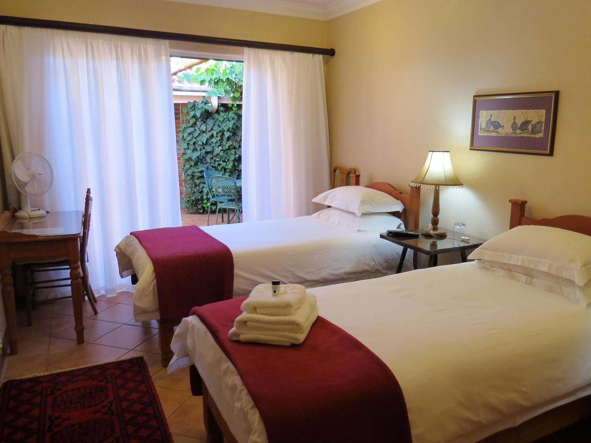 Camelia Guest House Bloemfontein Ngoại thất bức ảnh