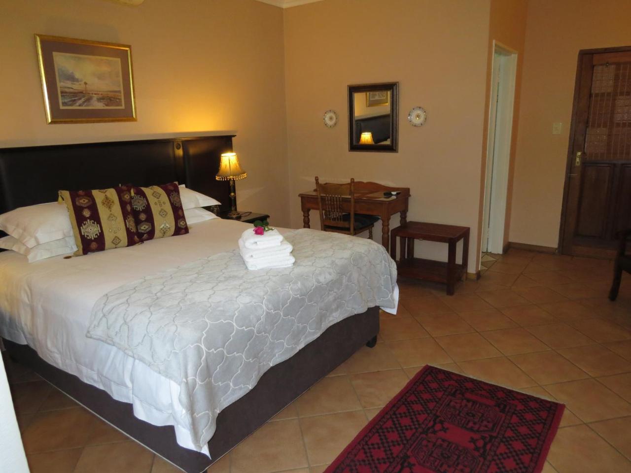 Camelia Guest House Bloemfontein Ngoại thất bức ảnh