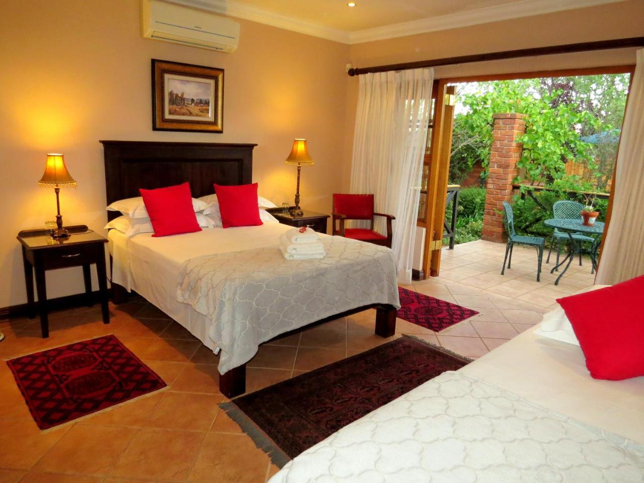Camelia Guest House Bloemfontein Ngoại thất bức ảnh